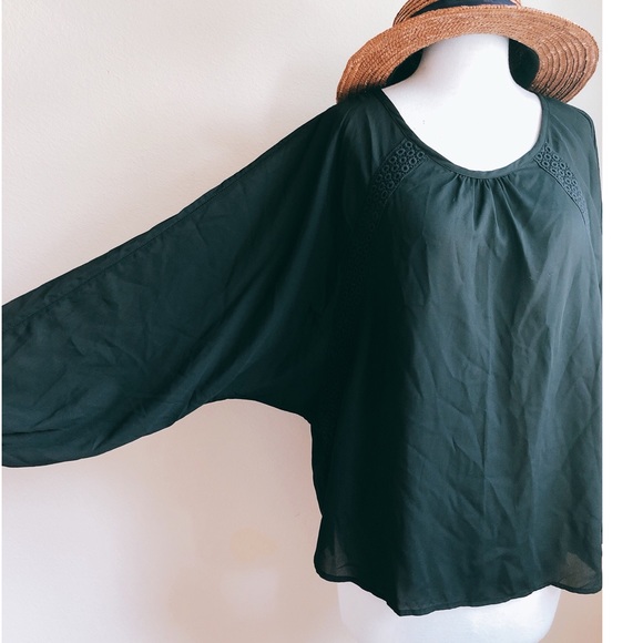 Tokyo Talkies Lace Trim Boho Blouse - Picture 3 of 4